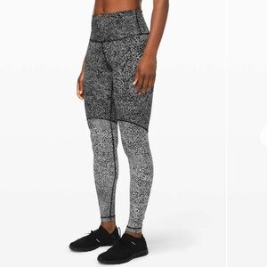 Lululemon Size 2 Wunder Under High Rise Tight Blocked Full On Luxtreme 28”